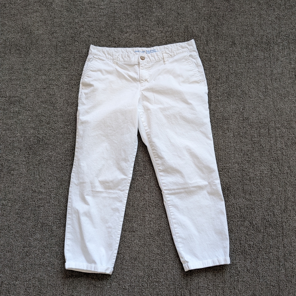 GAP White Skinny Boyfriend Khakis